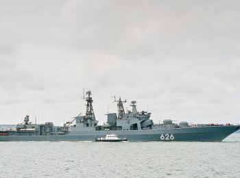 Российский боевой корабль обнаружил в Средиземном море американскую подлодку