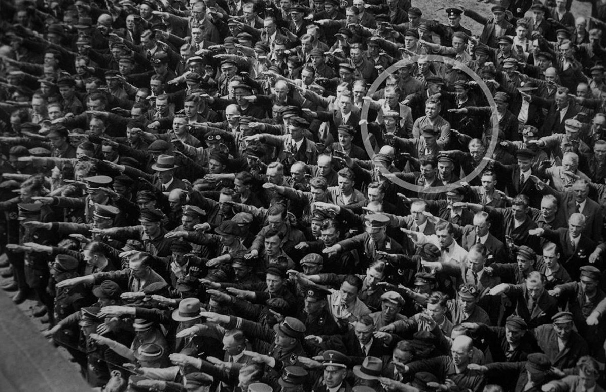 Любовь против нацизма: история человека, который отказался зиговать Гитлеру