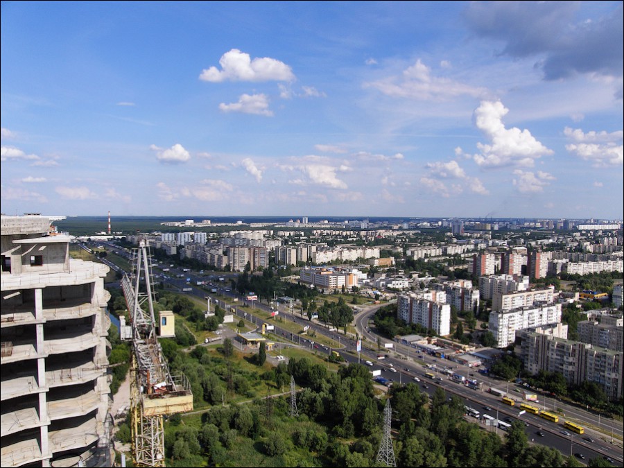 Проспект Генерала Ватутина в Киеве официально переименован в честь нациста Шухевича