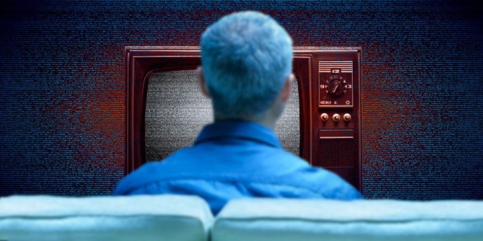 Хамы, фрики, разжигатели: что не так с российским телевидением