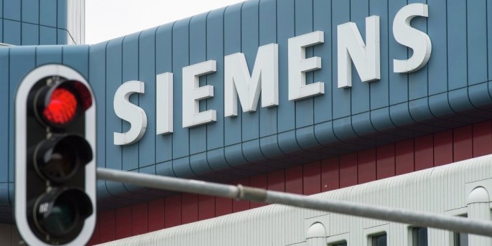 Минпромторг не увидел рисков для сотрудничества с Siemens