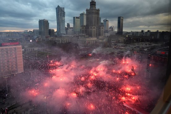 «Европа будет белой или безлюдной! Львов – польский город!» — марш в Варшаве