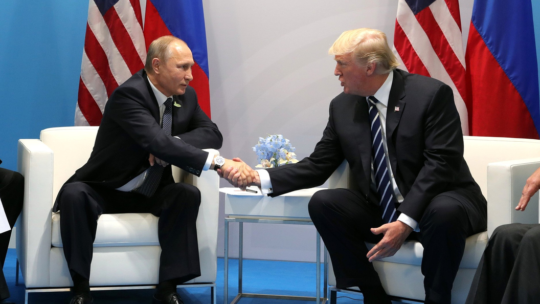 Трамп подошел к Путину на саммите АТЭС, несмотря на все ухищрения его команды