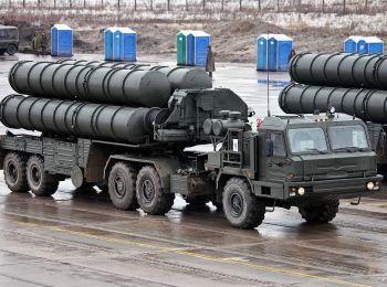 В России признали успешными госиспытания дальнобойной ракеты для С-400