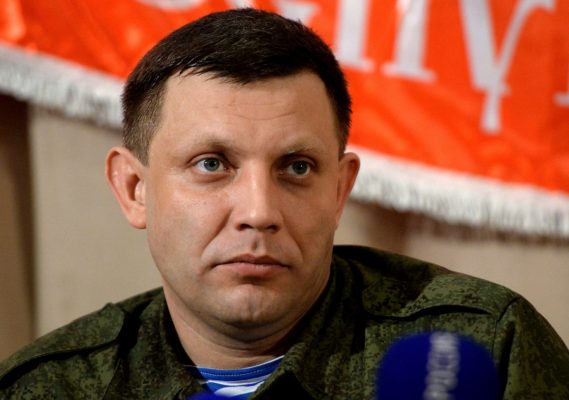 Бомбу поставили на удачу, он ехал в другое место: Прилепин рассказал детали подготовки убийства Захарченко