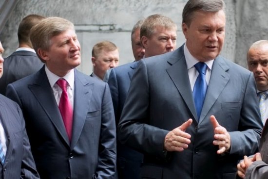 «Я только щелкну, и вас просто не станет»: в Донбассе рассказали, как Янукович предал Донецк, а Ахметов угрожал расправой