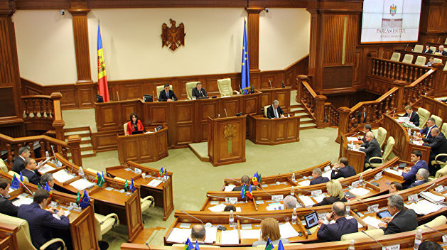 Чего ждать Украине и России, да и самой Молдавии от нового парламента в Кишиневе
